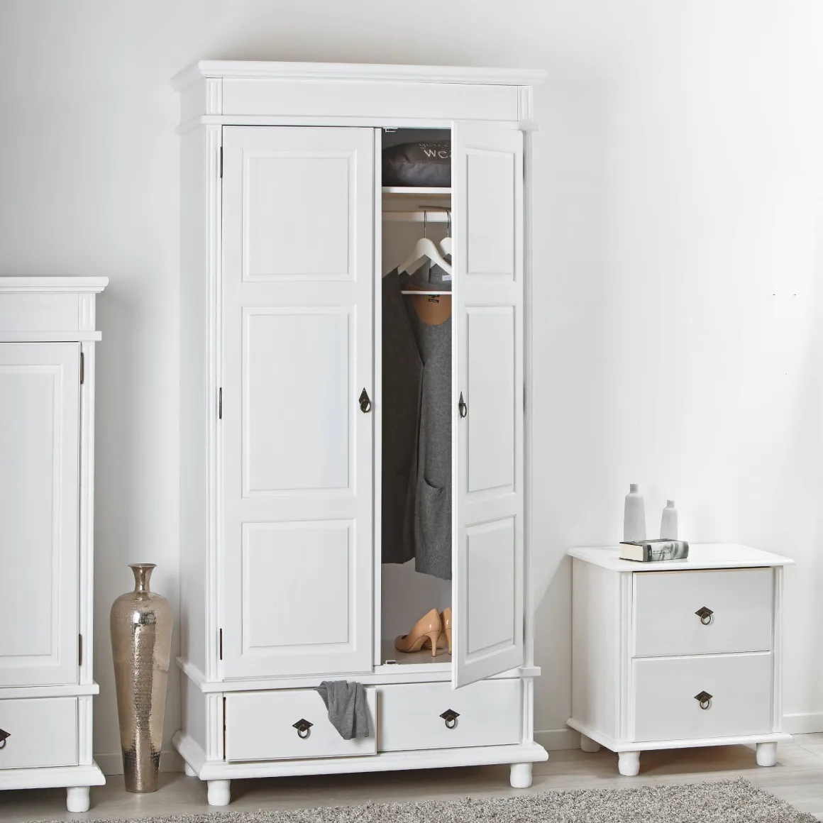 Armoire 2 portes 2 tiroirs en bois massif blanc - AR12049