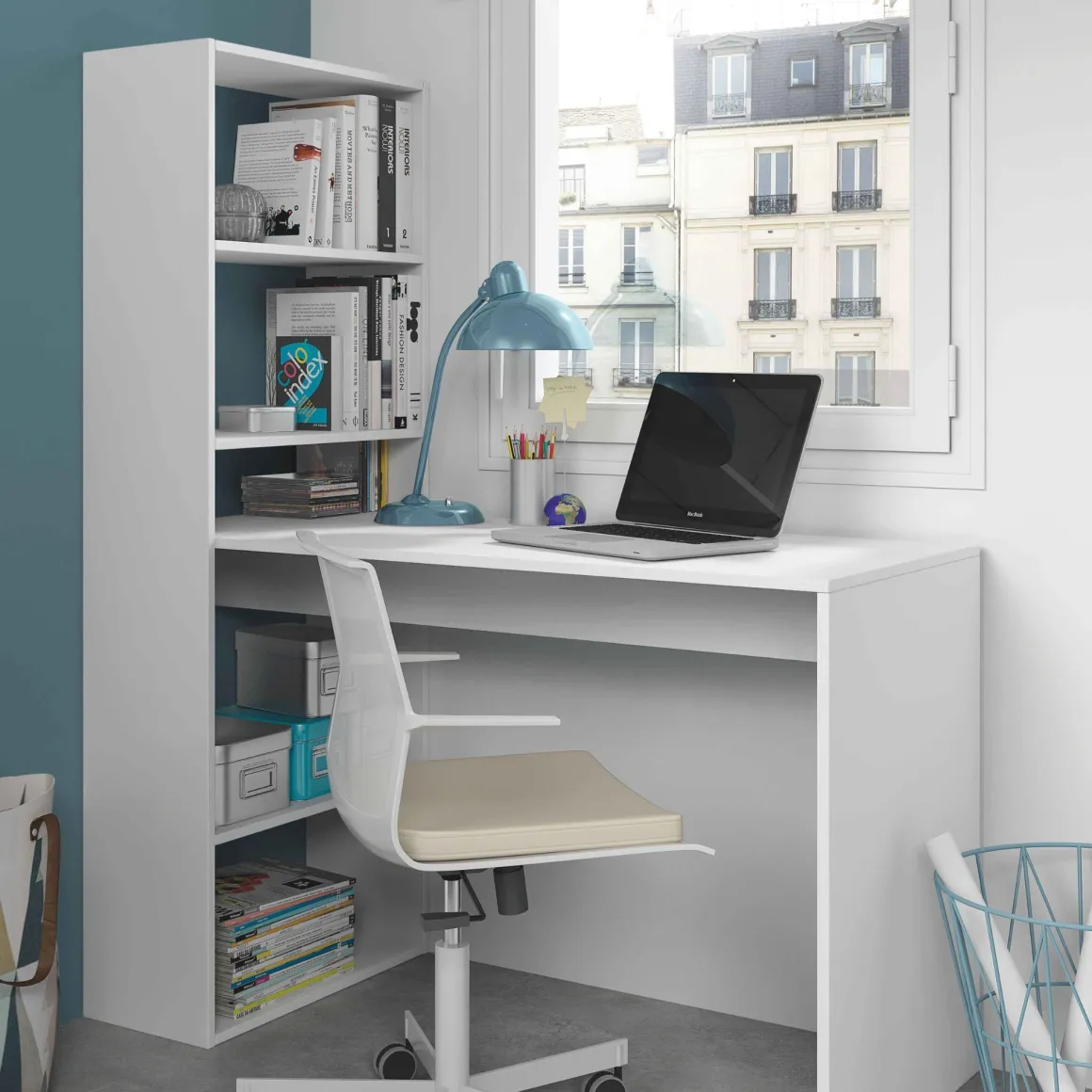 Bureau en bois réversible avec étagères