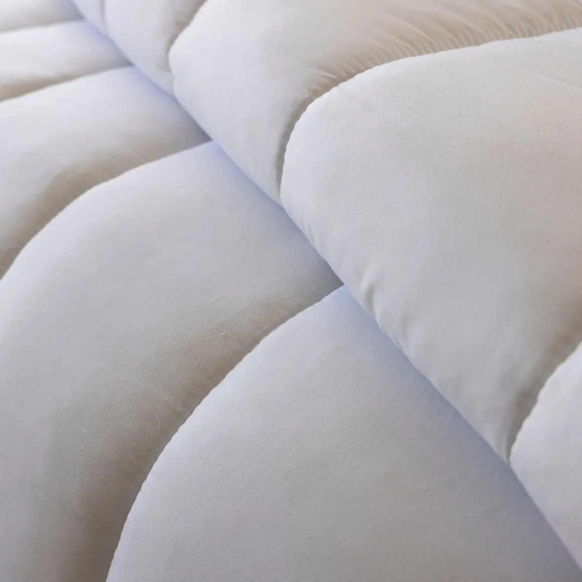 Couette chaude hiver 500gr/m² anti-acariens et anti-bactériens