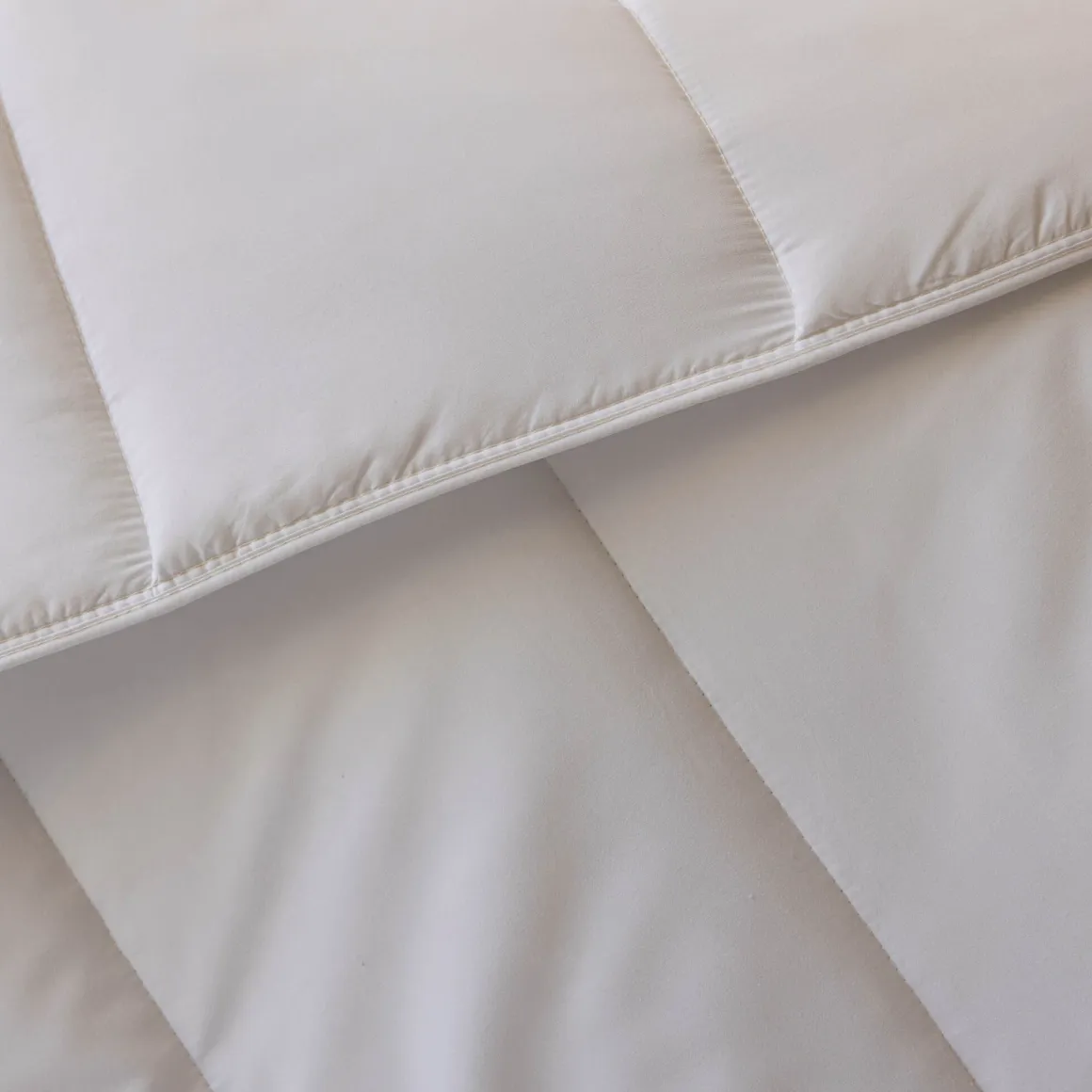 Couette tempérée 350gr/m² - SOMEO