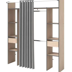 Dressing ouvert avec rideau bois naturel et détails gris