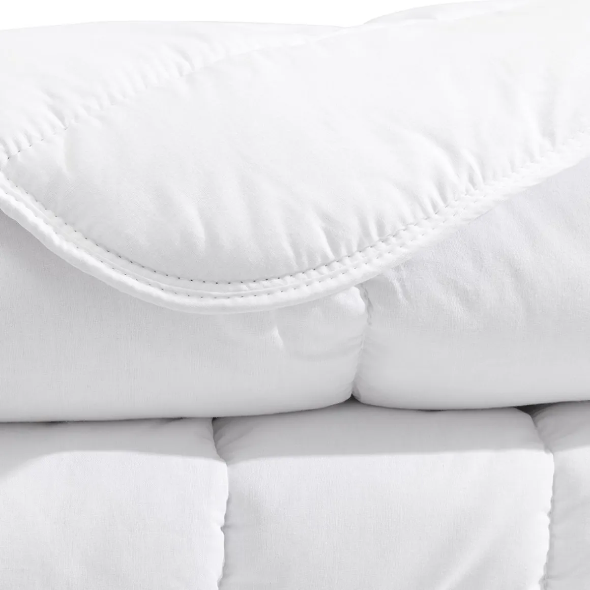 Ensemble matelas junior 100% latex, sommier, pieds, couette et oreiller Crépuscule 200 - SOMEO