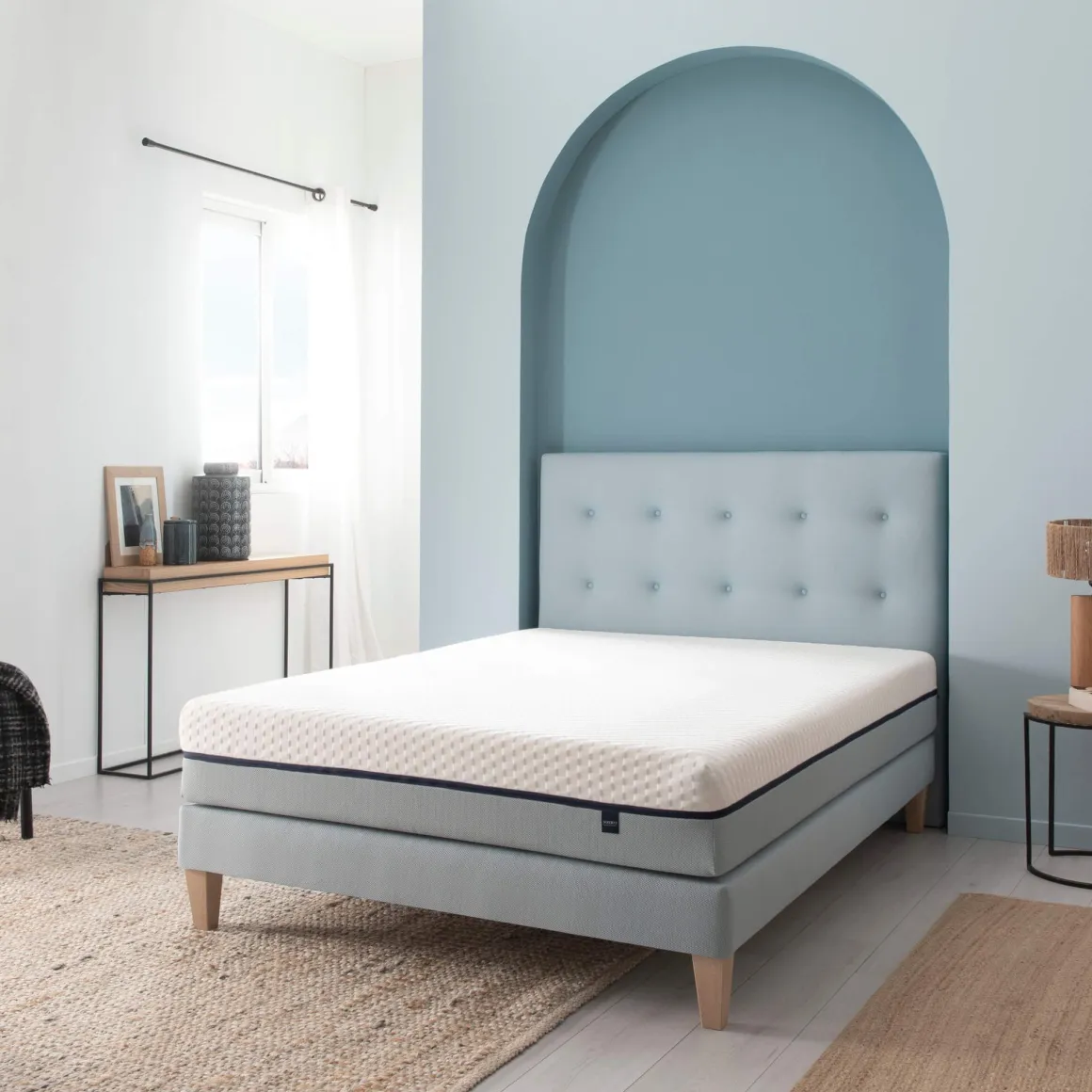 Ensemble matelas mémoire de forme, sommier et pieds Songe 600 - SOMEO