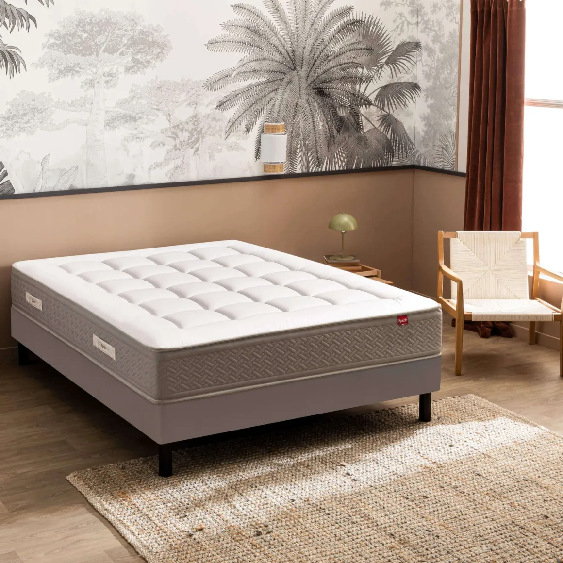 Ensemble sommier et matelas ressorts ensachés mi-ferme Epeda Le Majestueux