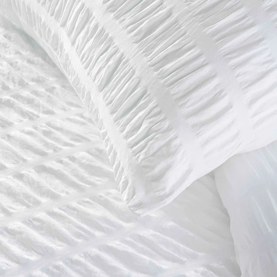 Parure de lit Plissia 240x220