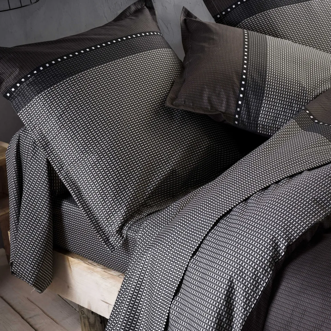 Parure de lit satin de coton Enzo Noir - Tradilinge