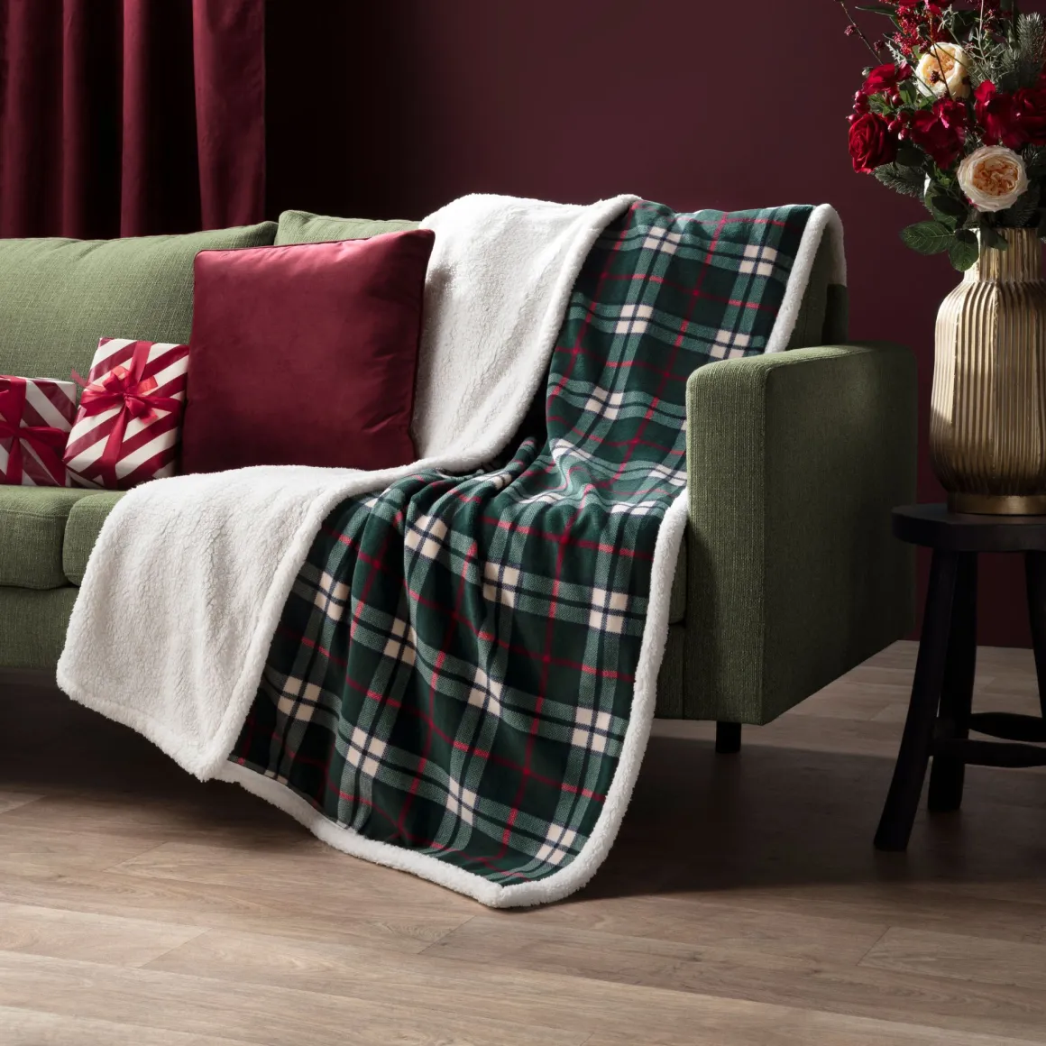 Plaid polaire cocooning vert 130x170 Carreaux