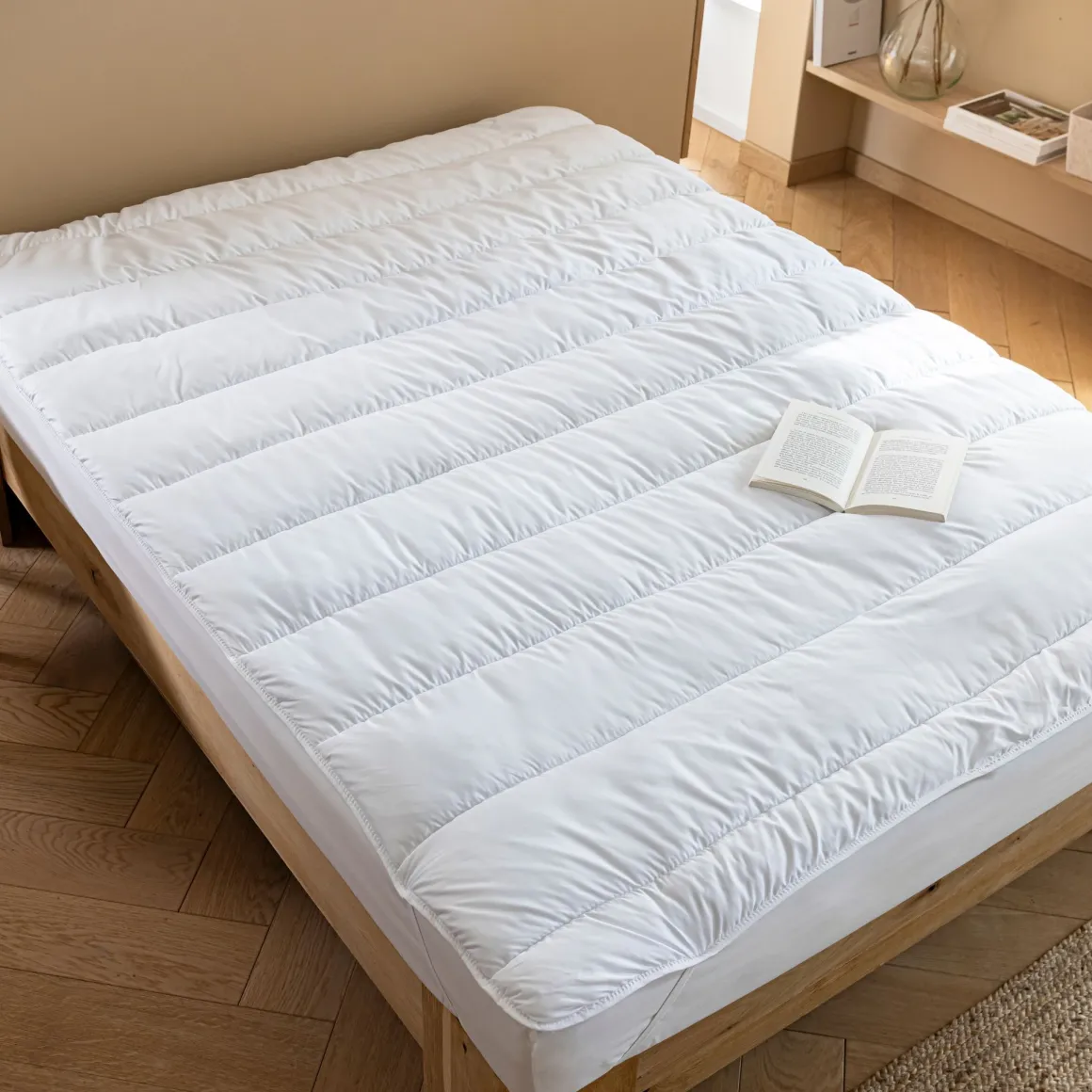 Surmatelas moelleux anti-acariens Terre de Nuit