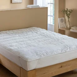 Surmatelas moelleux anti-acariens Terre de Nuit